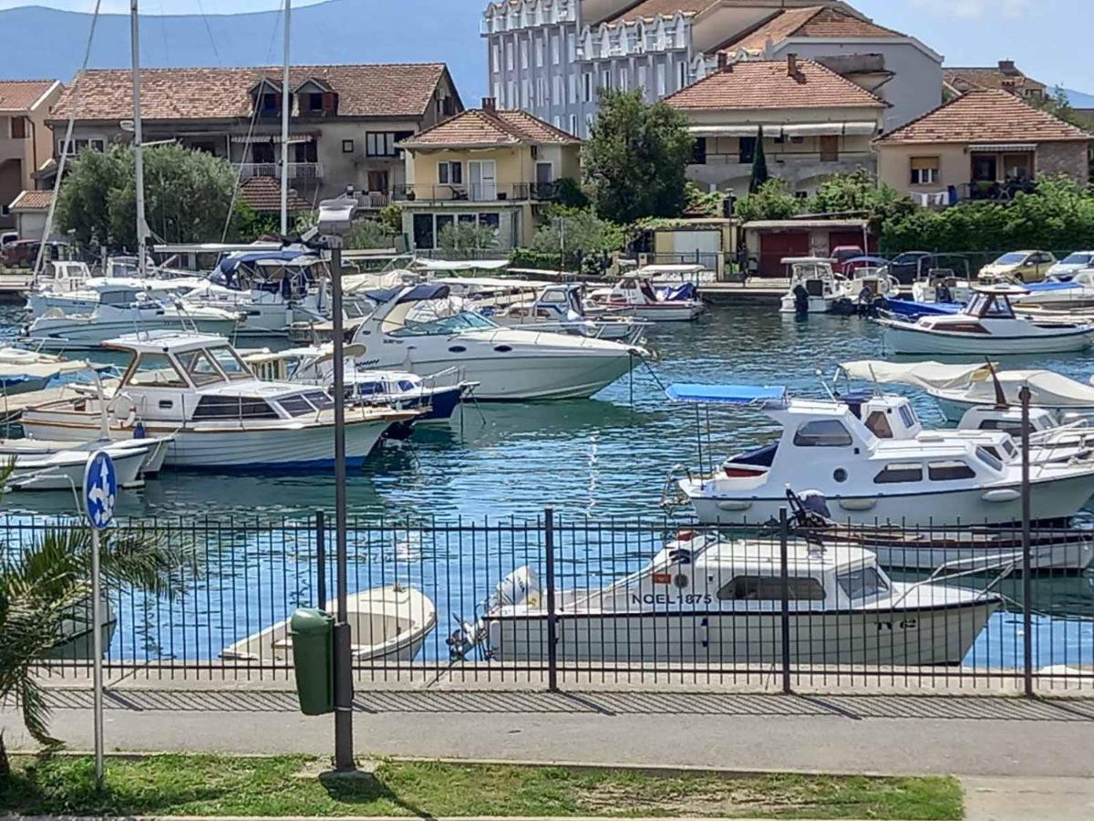 Old Marine House Apartment Tivat Exterior foto