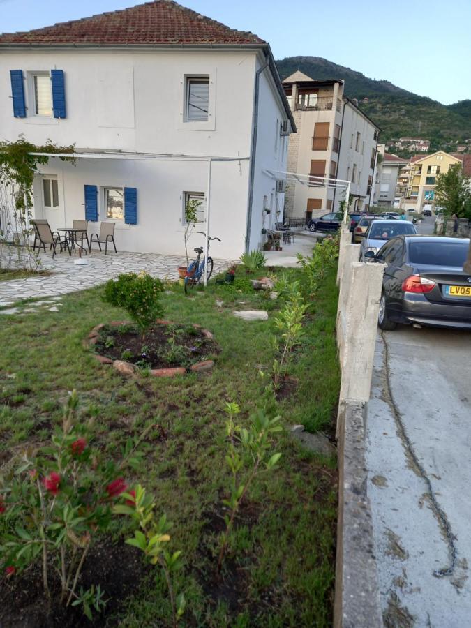 Old Marine House Apartment Tivat Exterior foto