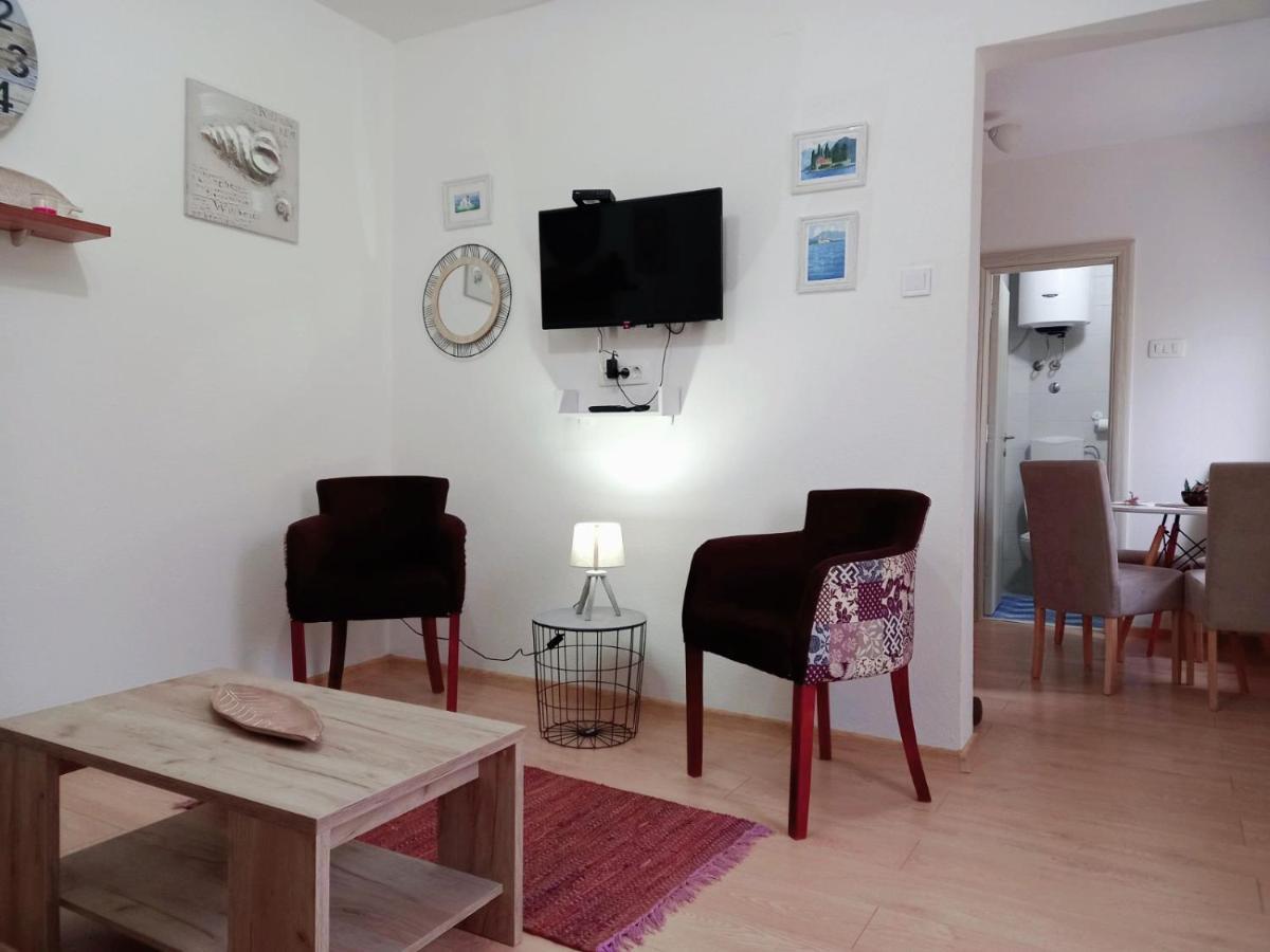 Old Marine House Apartment Tivat Exterior foto