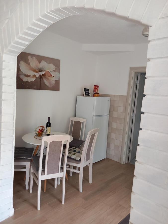 Old Marine House Apartment Tivat Exterior foto